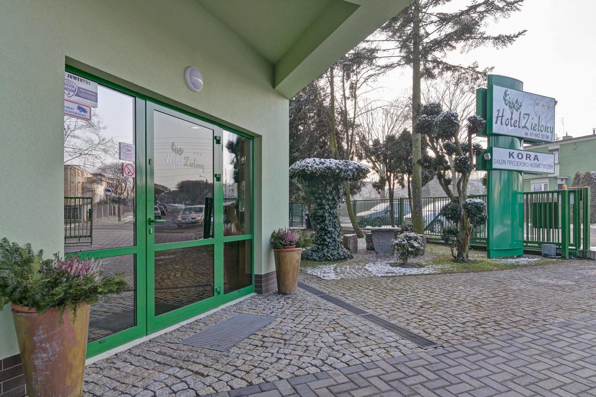 Hotel Zielony Poznań Buitenkant foto