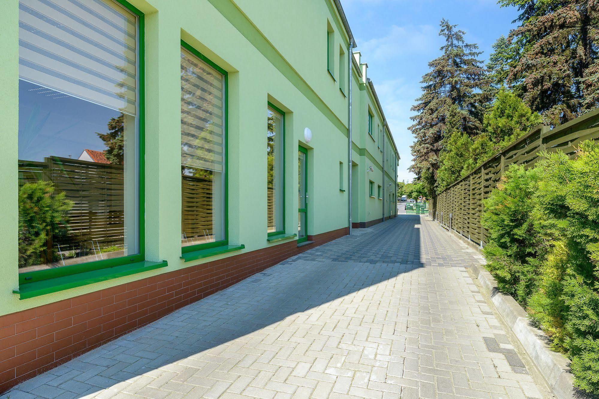 Hotel Zielony Poznań Buitenkant foto